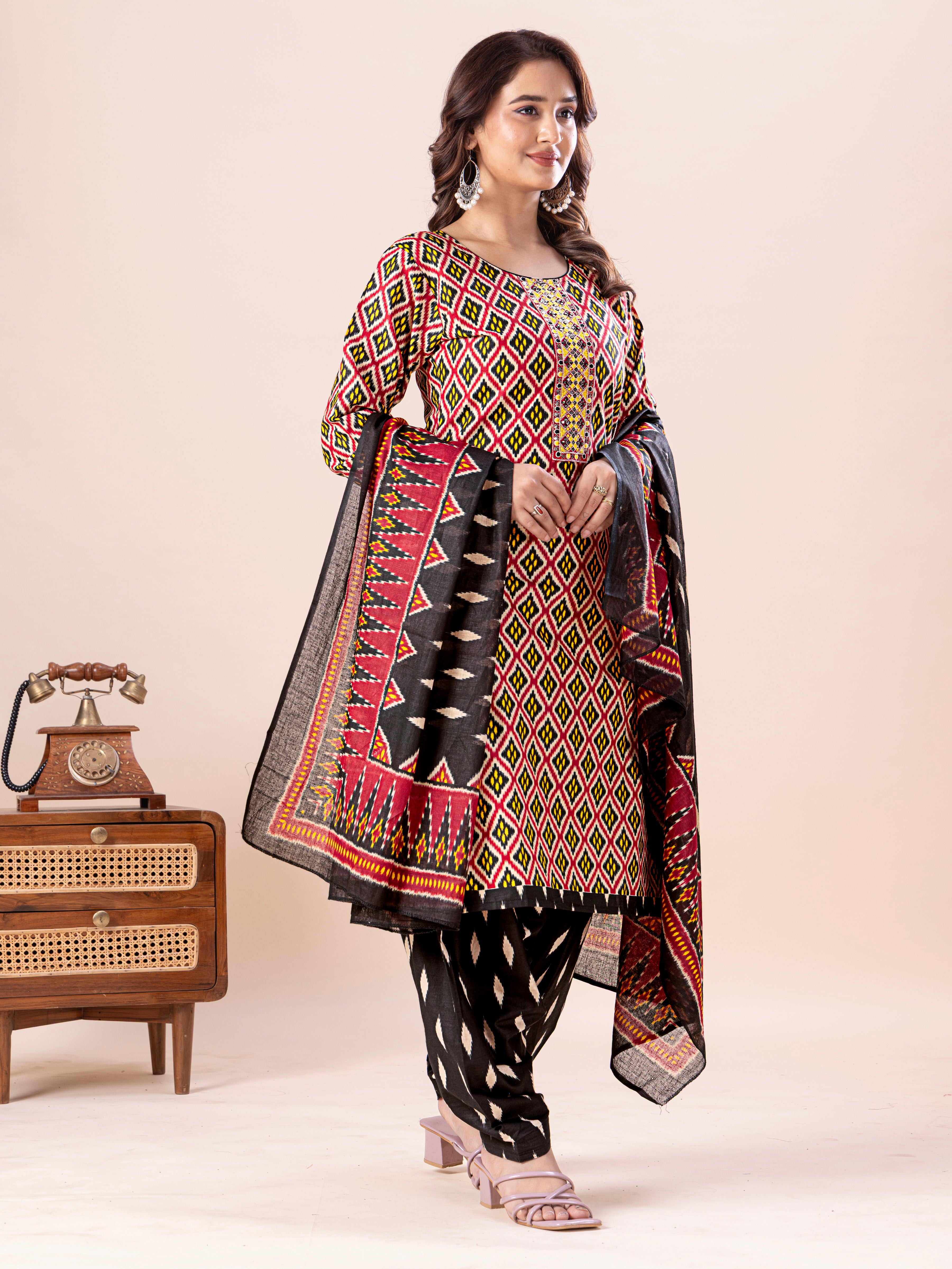 Multicolor Geometric Print Patiala Suit Set