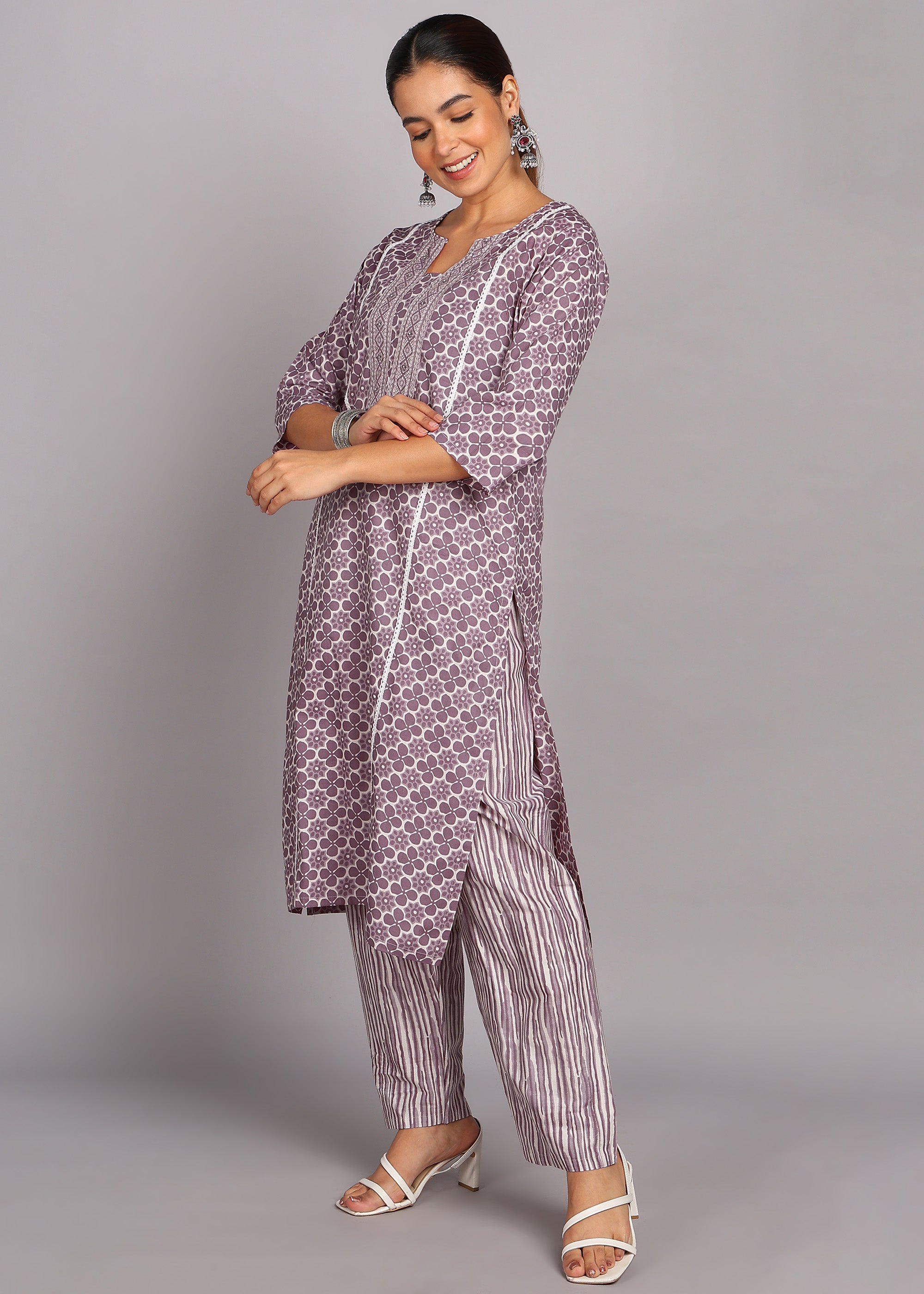 Lavender Floral Printed Kurta Set