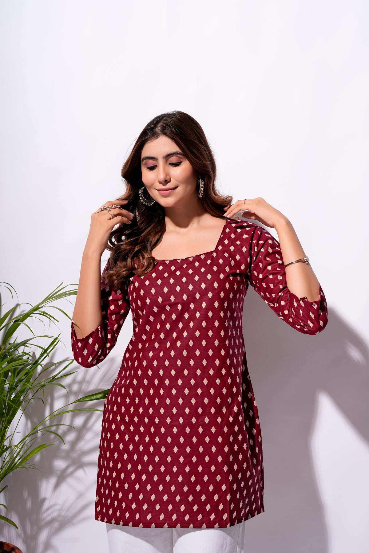 Maroon Bandhani Full Sleeve Short Kurti