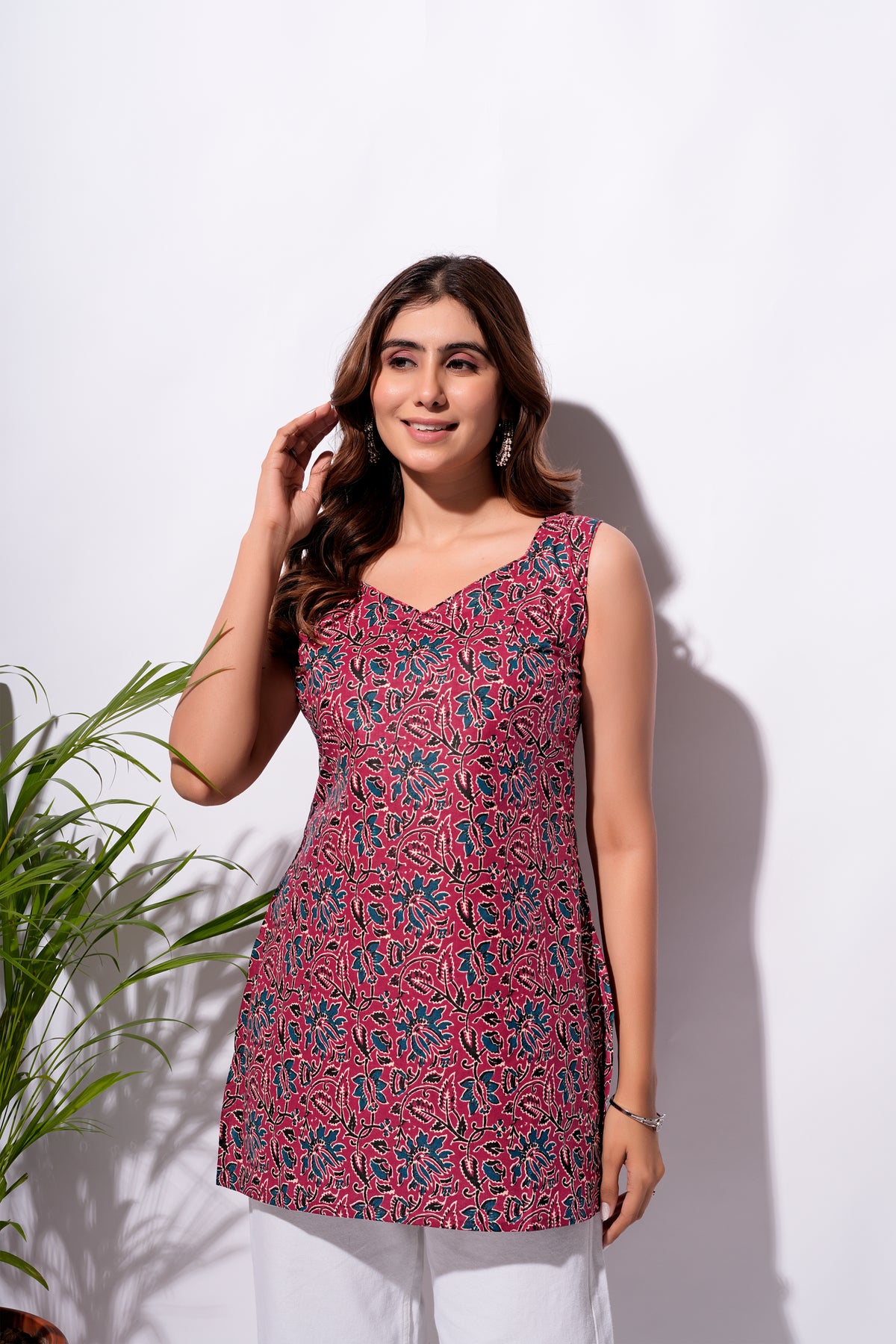 Pink Floral Pattern Short Kurti