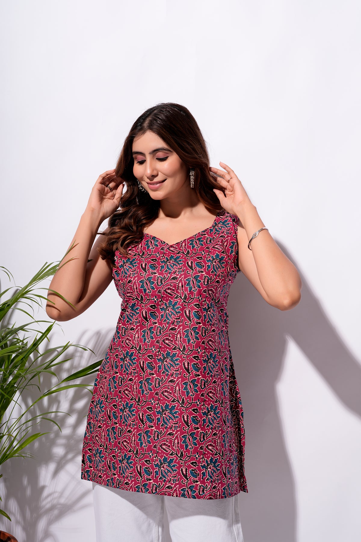 Pink Floral Pattern Short Kurti