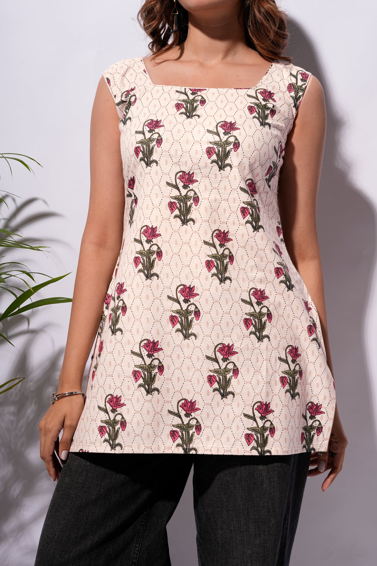 Cream Floral Sleeveless Short Kurti